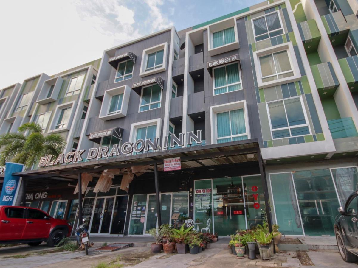 โอโย 1162 ฉลอง โฮม เพลส Hotel ภายนอก รูปภาพ